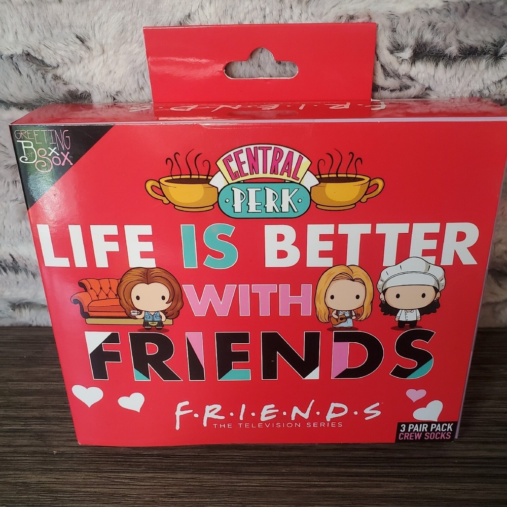 Greeting of Box Sox Central Perk Life Is Better With Friends 3 Pack Crew Socks